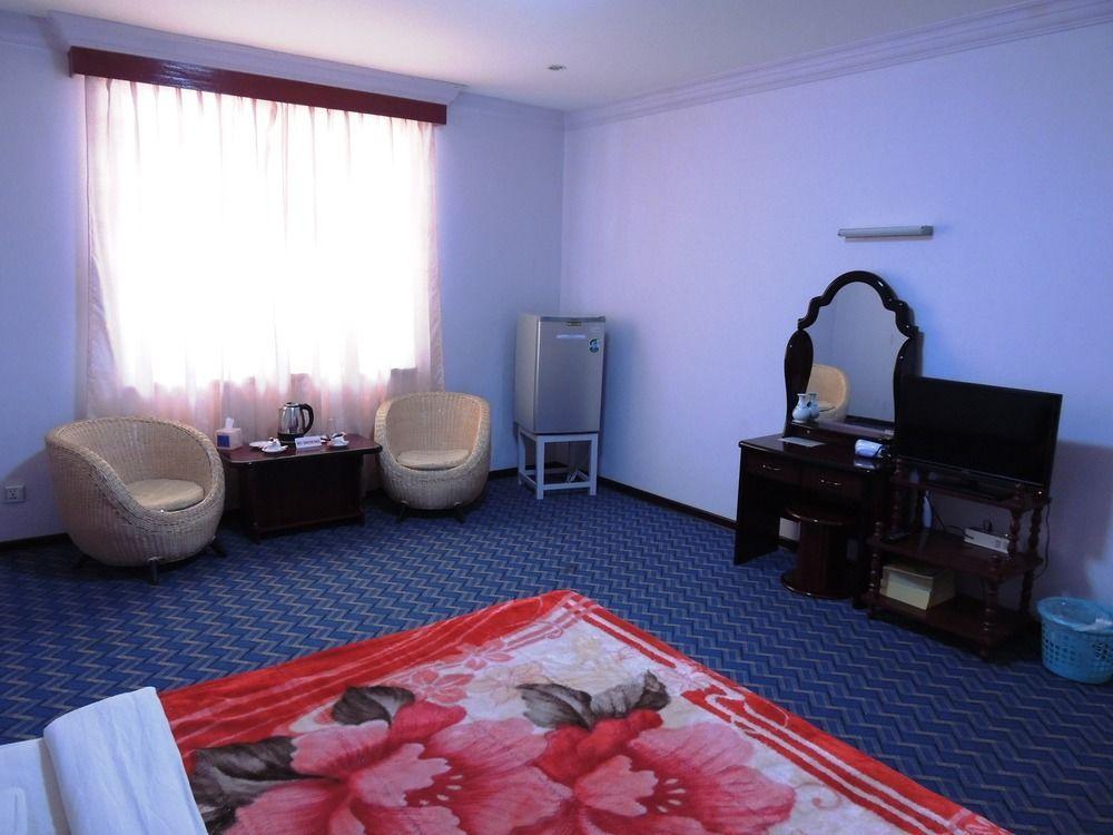 Taunggyi Hotel Exteriör bild