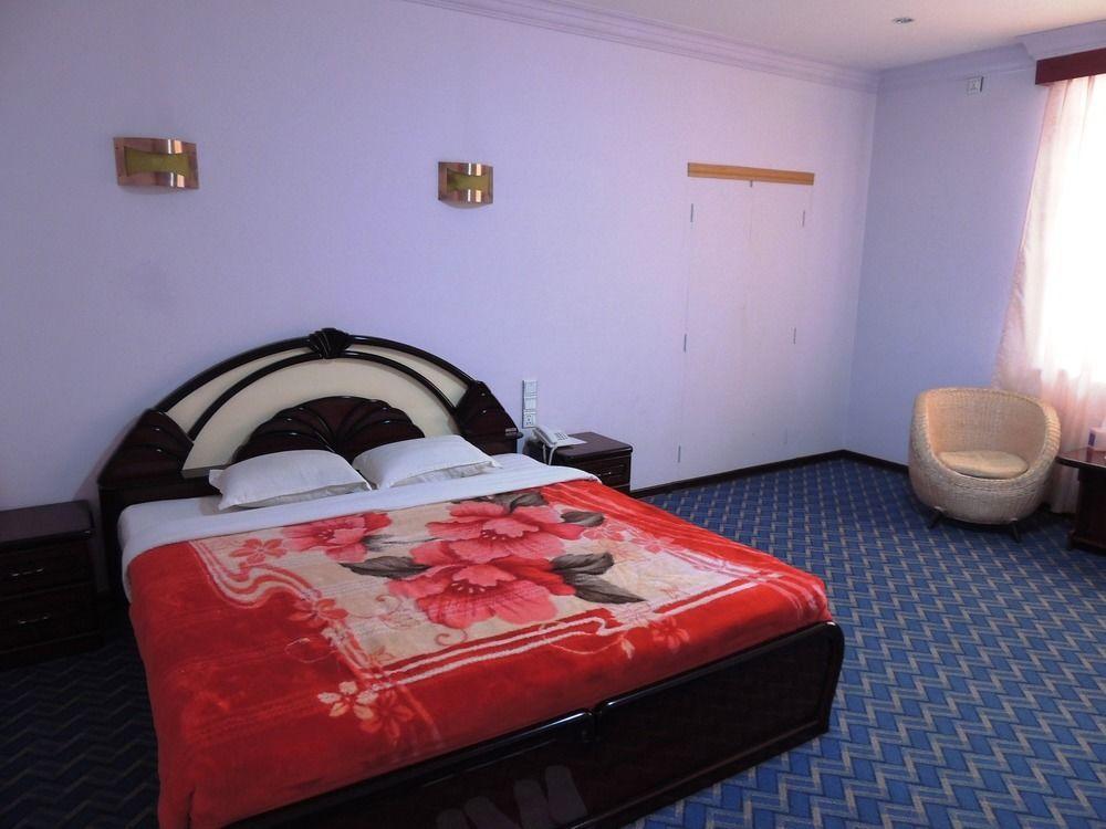 Taunggyi Hotel Exteriör bild