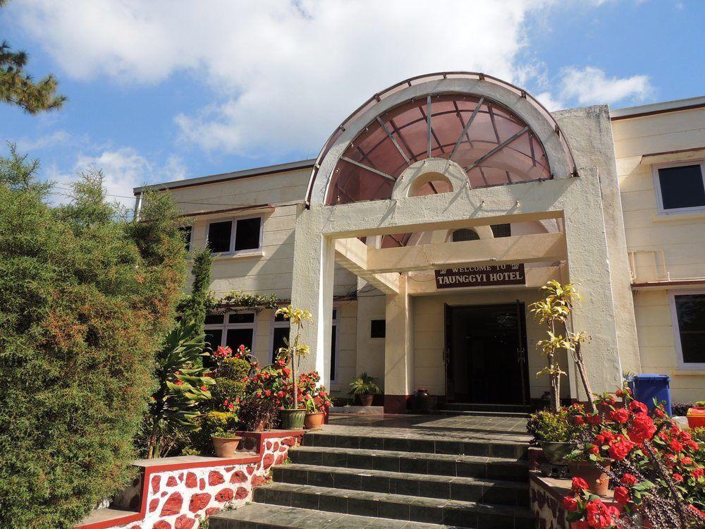 Taunggyi Hotel Exteriör bild
