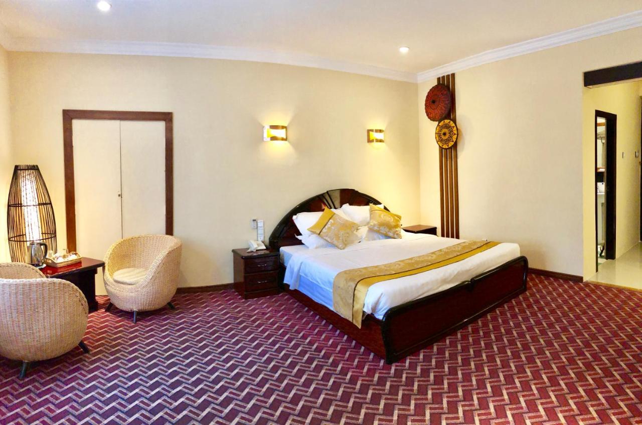 Taunggyi Hotel Exteriör bild